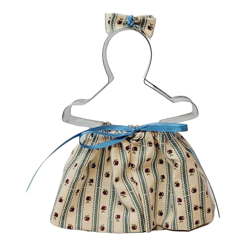 Vintage Gingerbread Woman Cookie Cutter Wearing Apron Christmas‎ Decoration